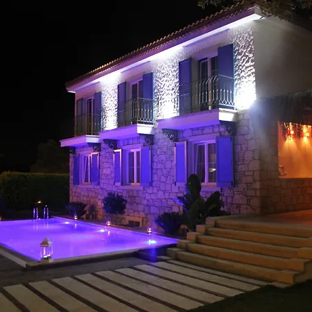 塔钦阿拉恰特酒店